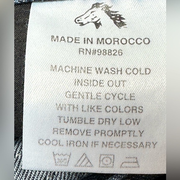 Heidi Klum by Jordache Cuffed Blue Denim Shorts, size 27 - Picture 7 of 9